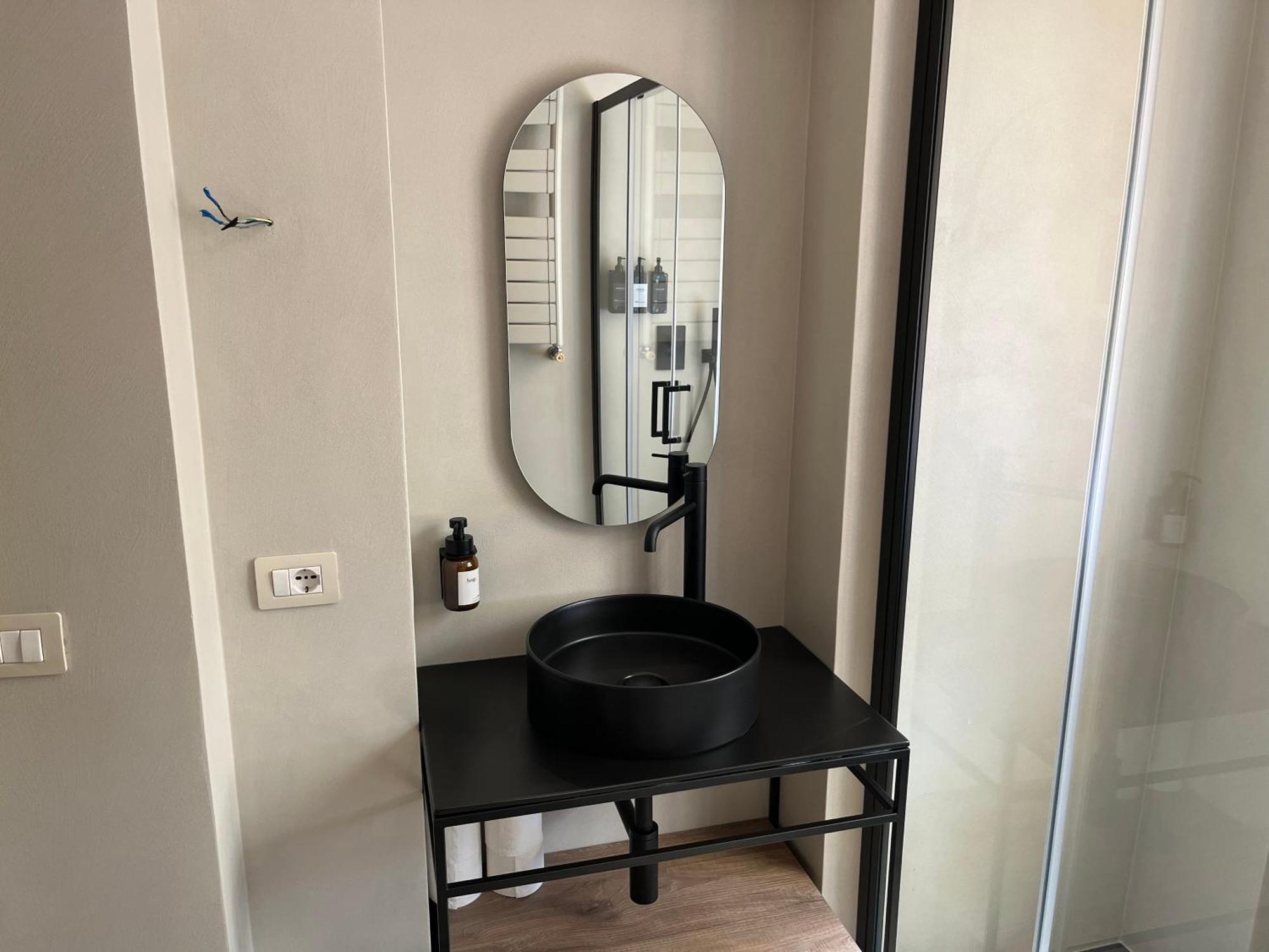 Maison Chic Spagna Two Apartment Rom