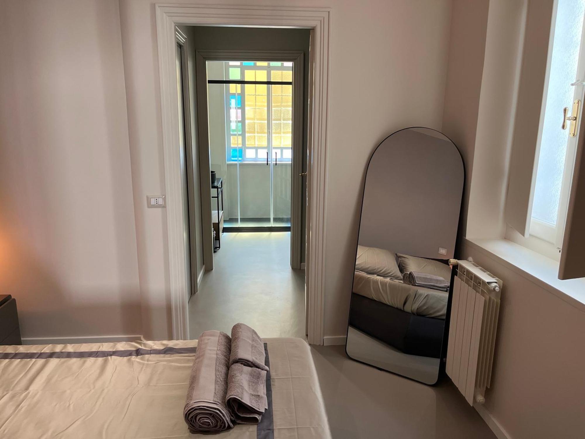 Maison Chic Spagna Two Apartment *